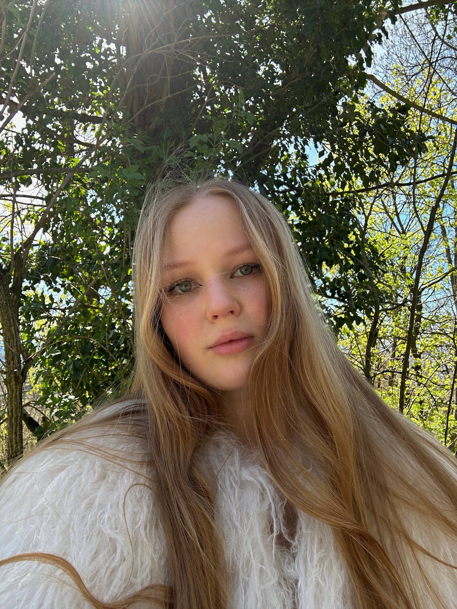 Lesley Lyons - Visual Flow Editor